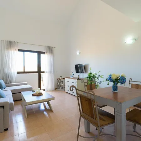 아파트 Apartamento Oasis Con Piscina En Corralejo 라 올리바